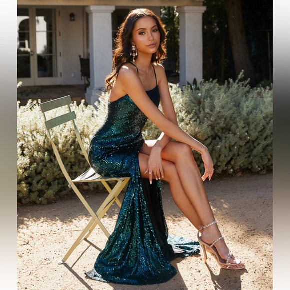 NWT Hello Molly “Dear Emelia Many Different Names” Sequin Dress Green Size S - Picture 3 of 8